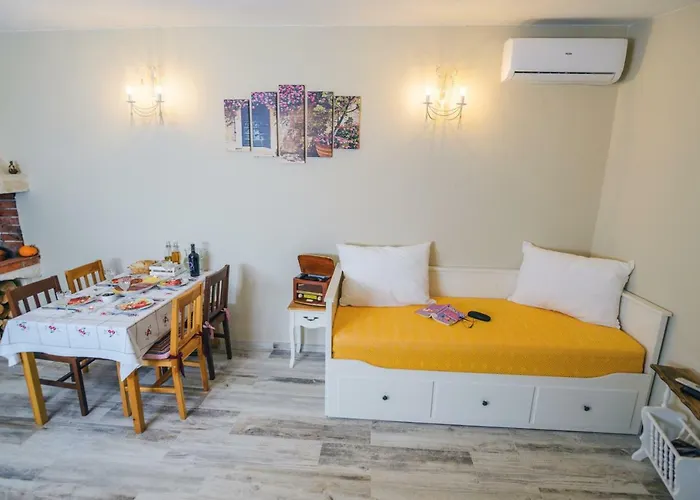 Апартаменты Old *