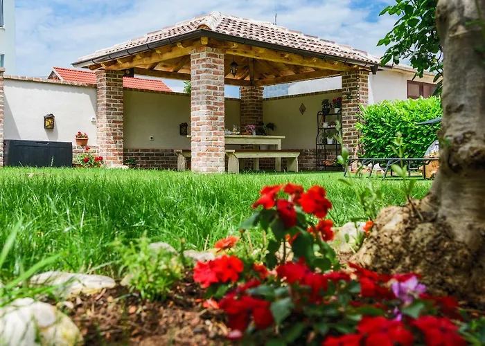 Old Апартаменты