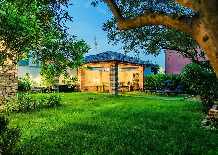 Апартаменты Old Задар